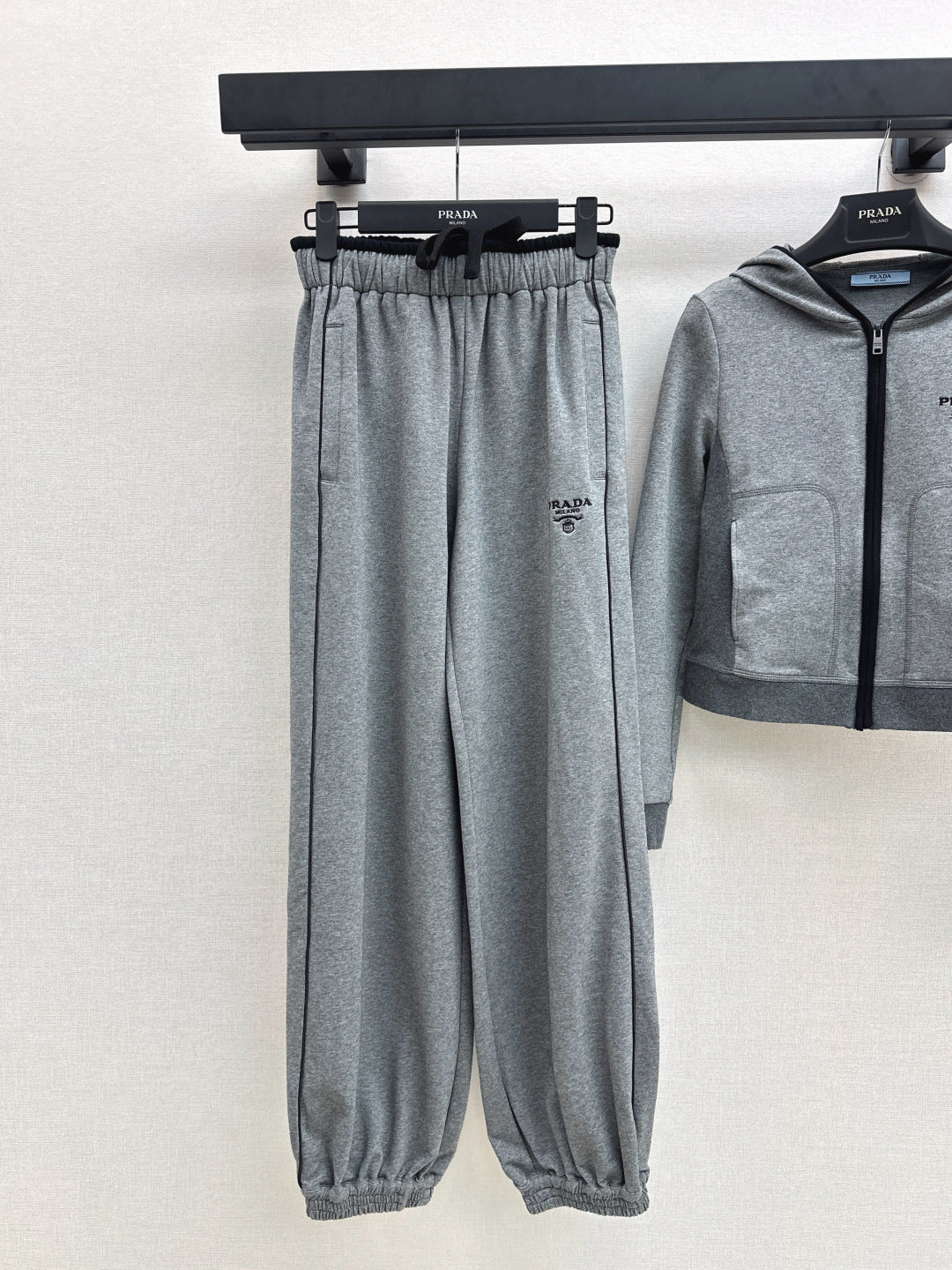 Pra 25fw tracksuit