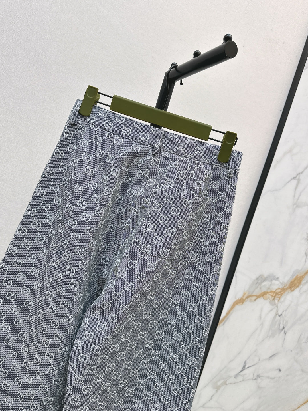 Guc 25fw jacquard jeans