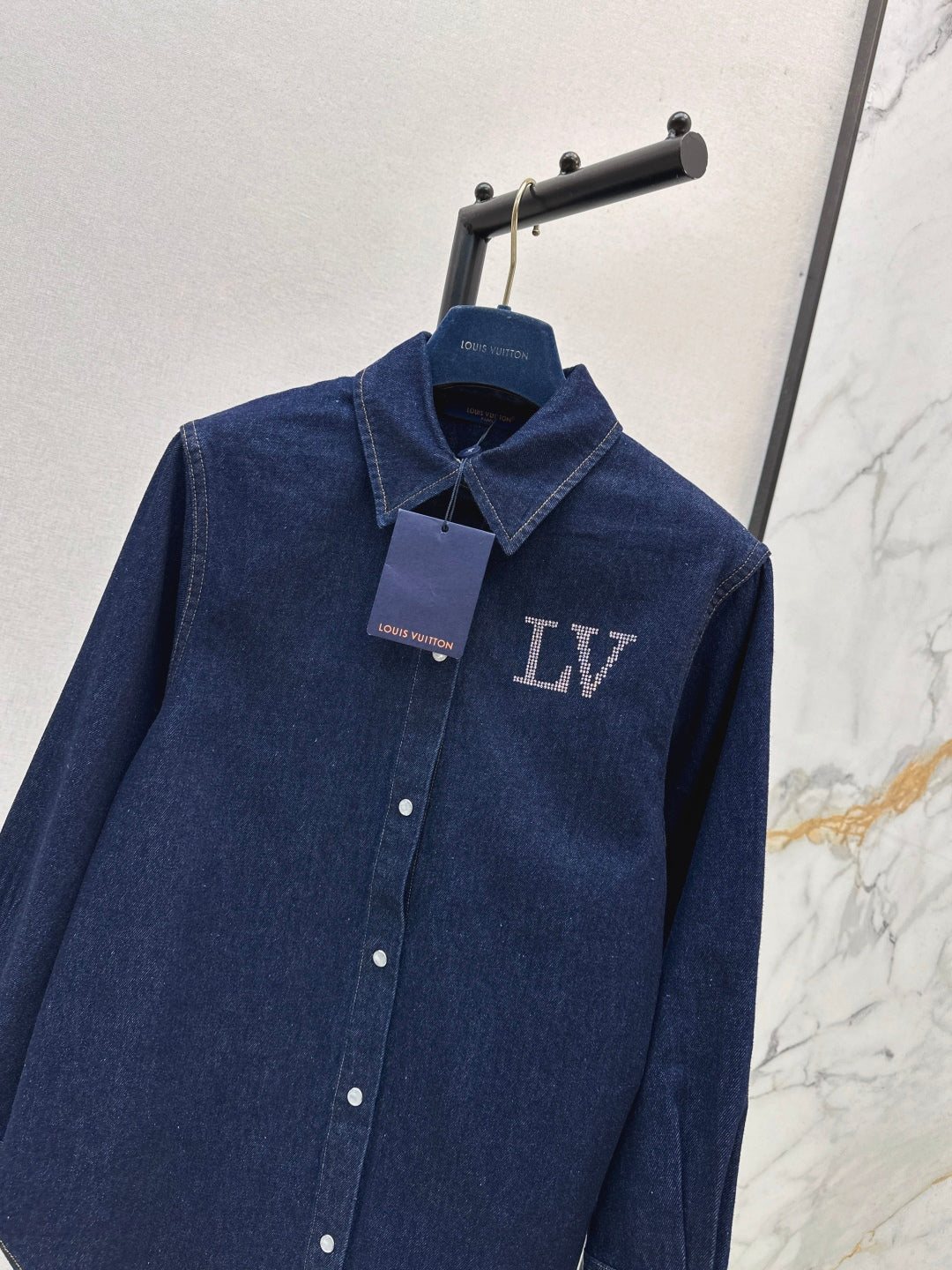 Louis 25fw bourgeois shirt