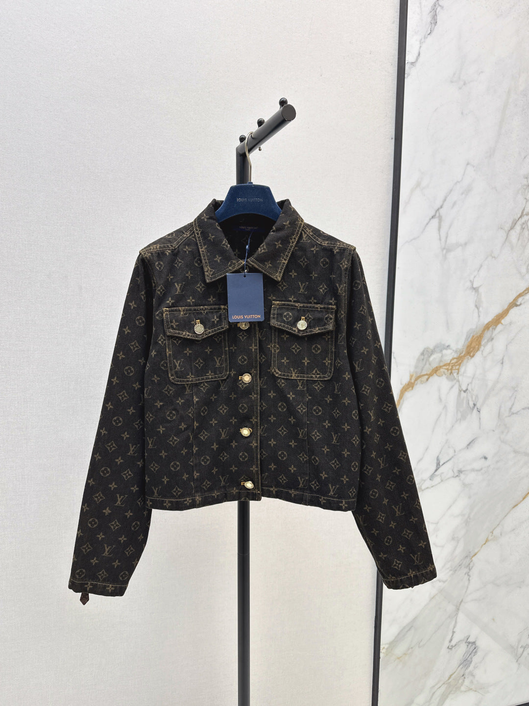 Louis 25fw romantique jacket
