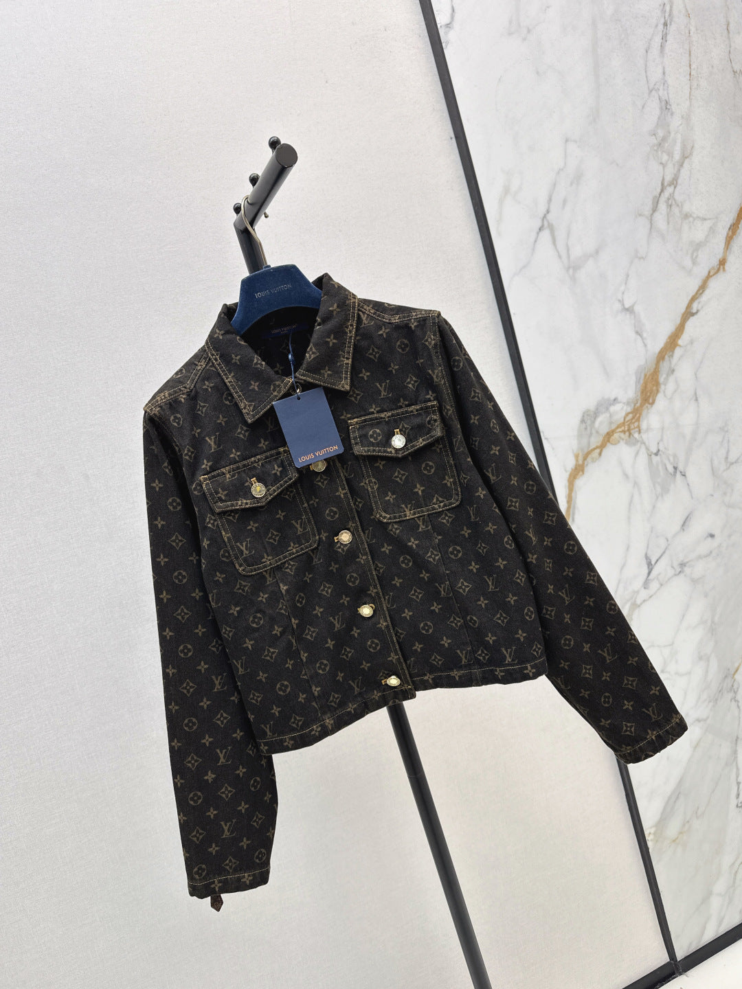 Louis 25fw romantique jacket