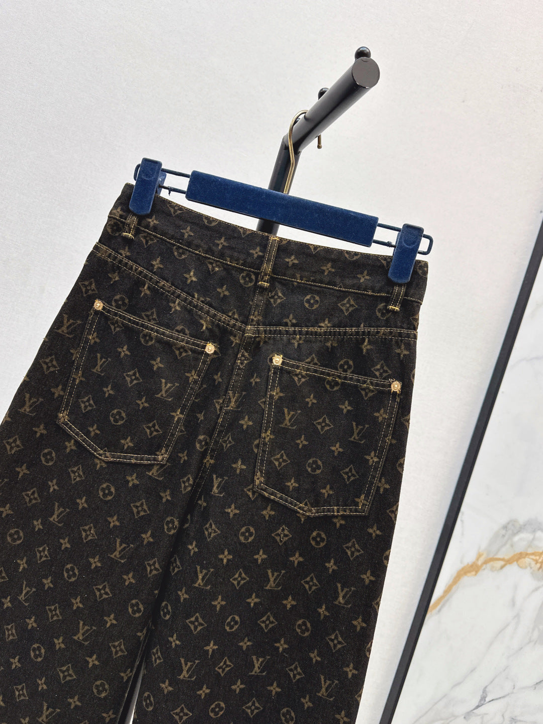 Louis 25fw Romantique jeans