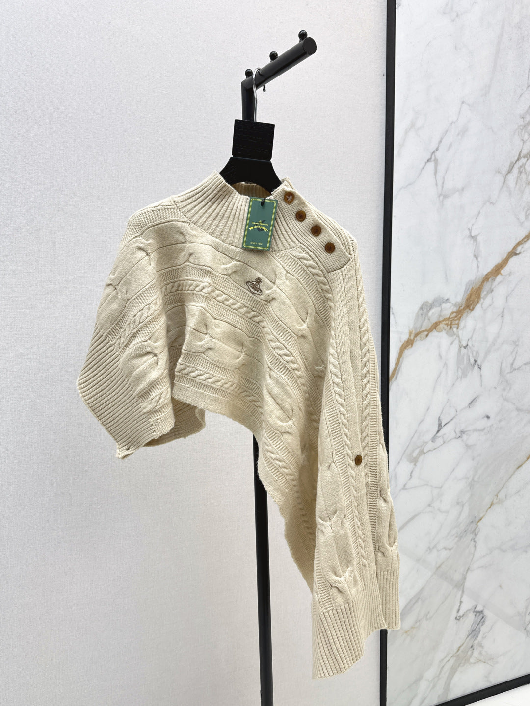 West 25fw vivienne cape