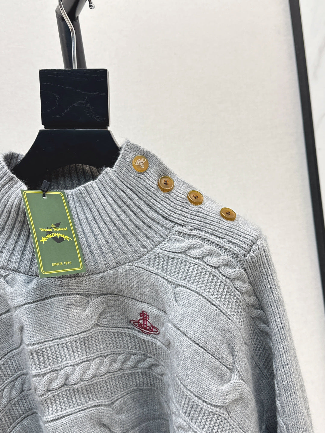 West 25fw vivienne cape
