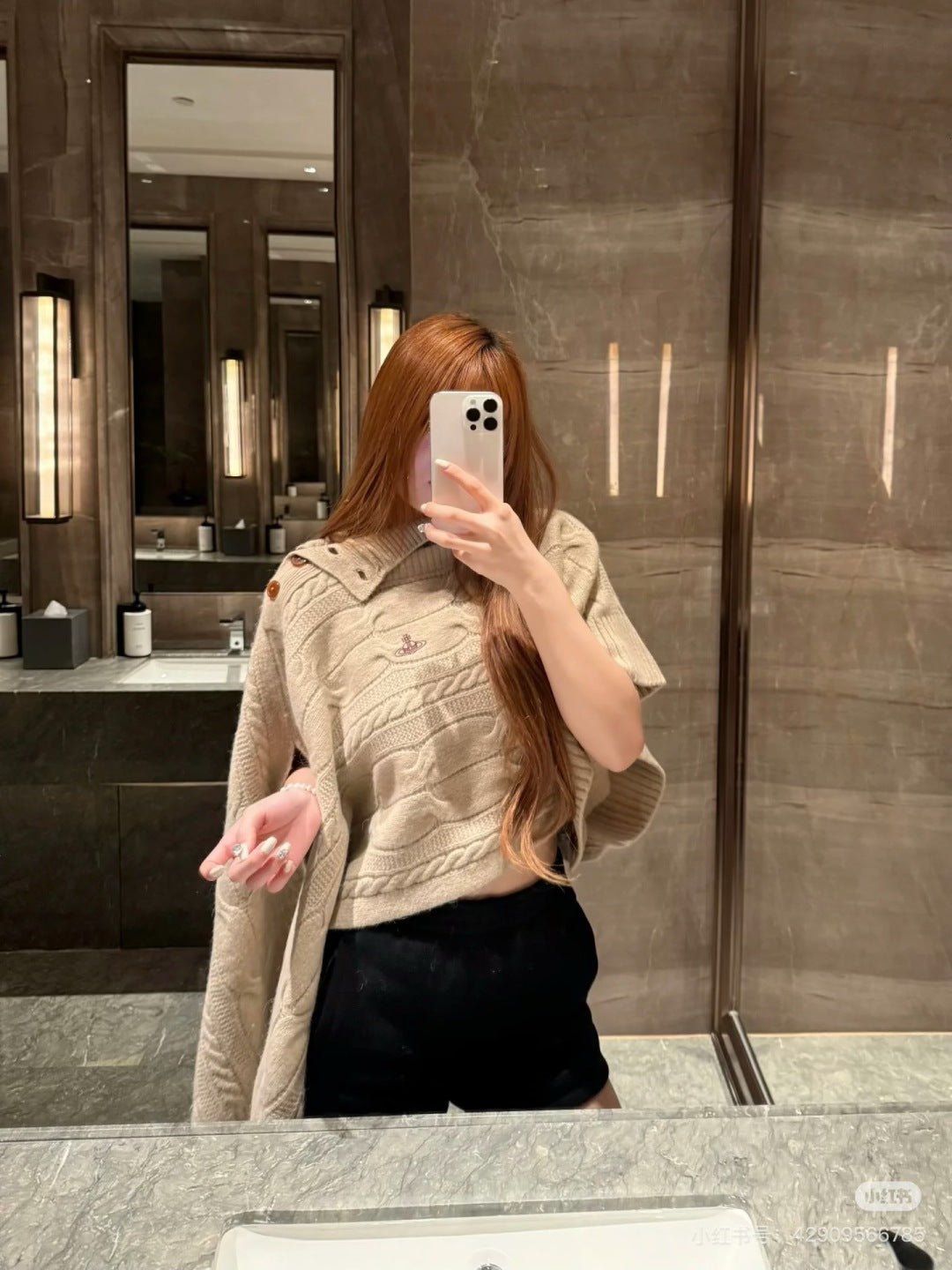 West 25fw vivienne cape
