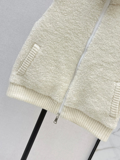 Loro 25fw reversible vest