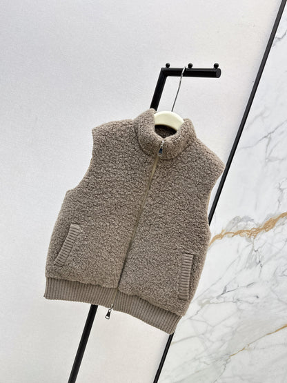 Loro 25fw reversible vest