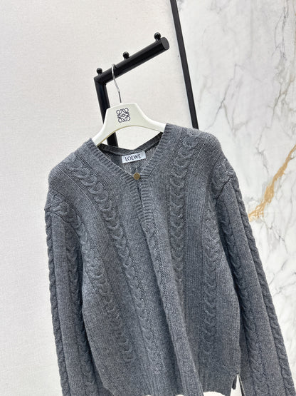 Loe 25fw cashmere sweater