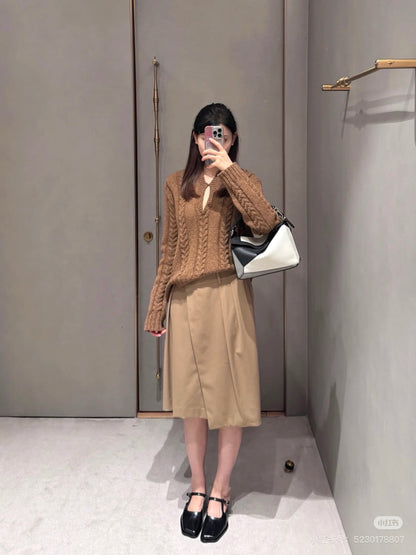 Loe 25fw cashmere sweater