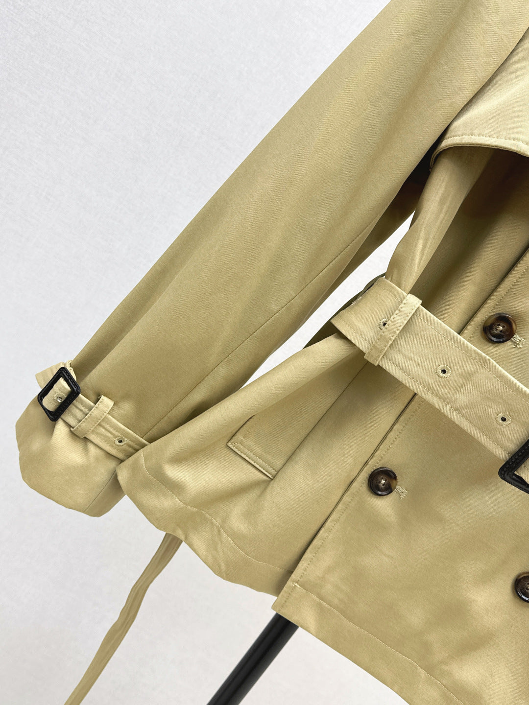 Bur 25fw trench coat