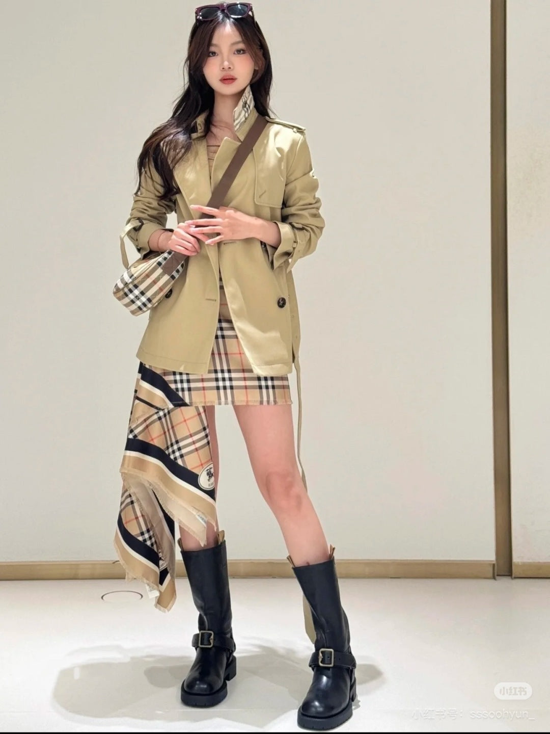 Bur 25fw trench coat