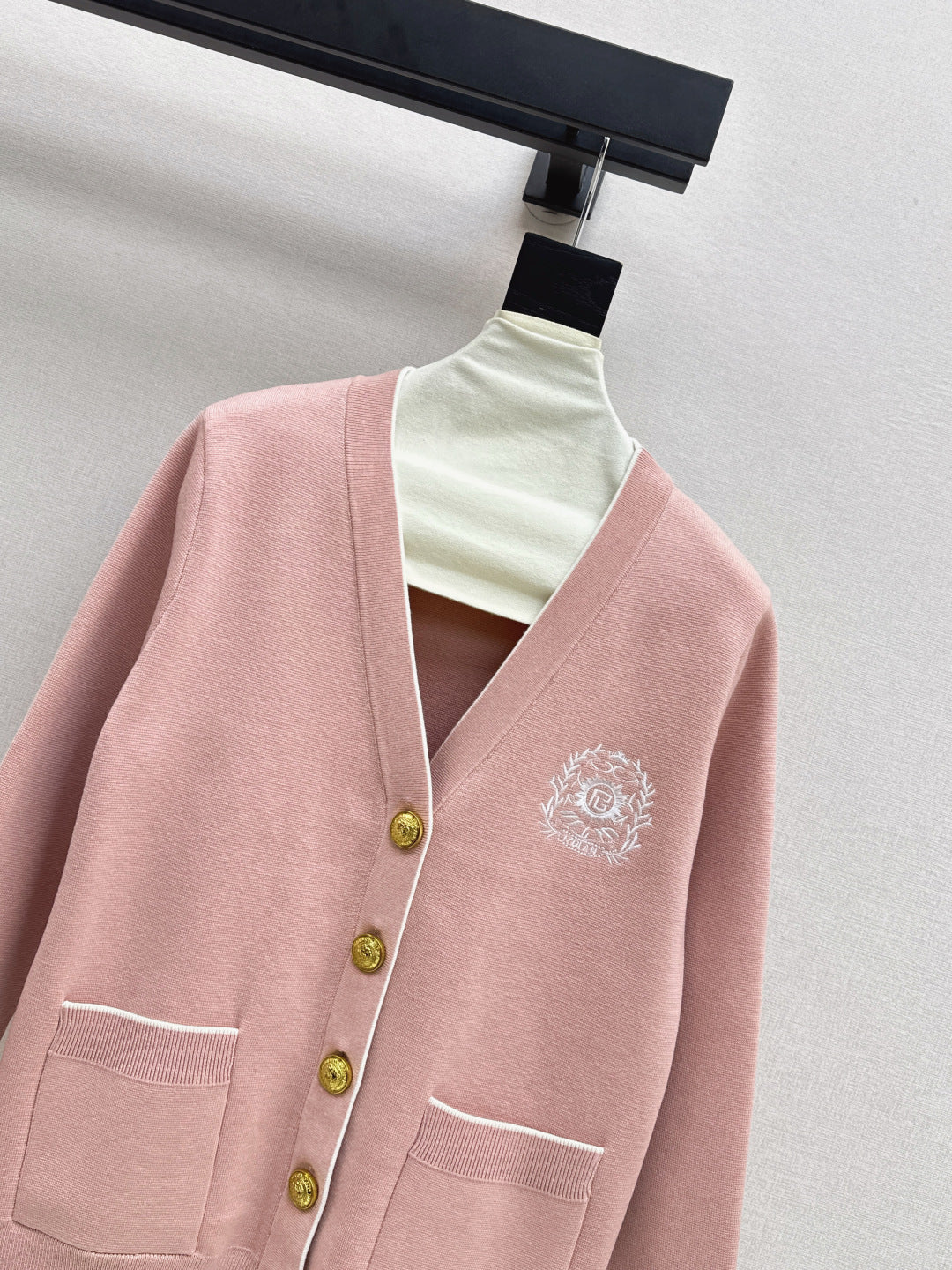 Bal 25fw knitted cardigan