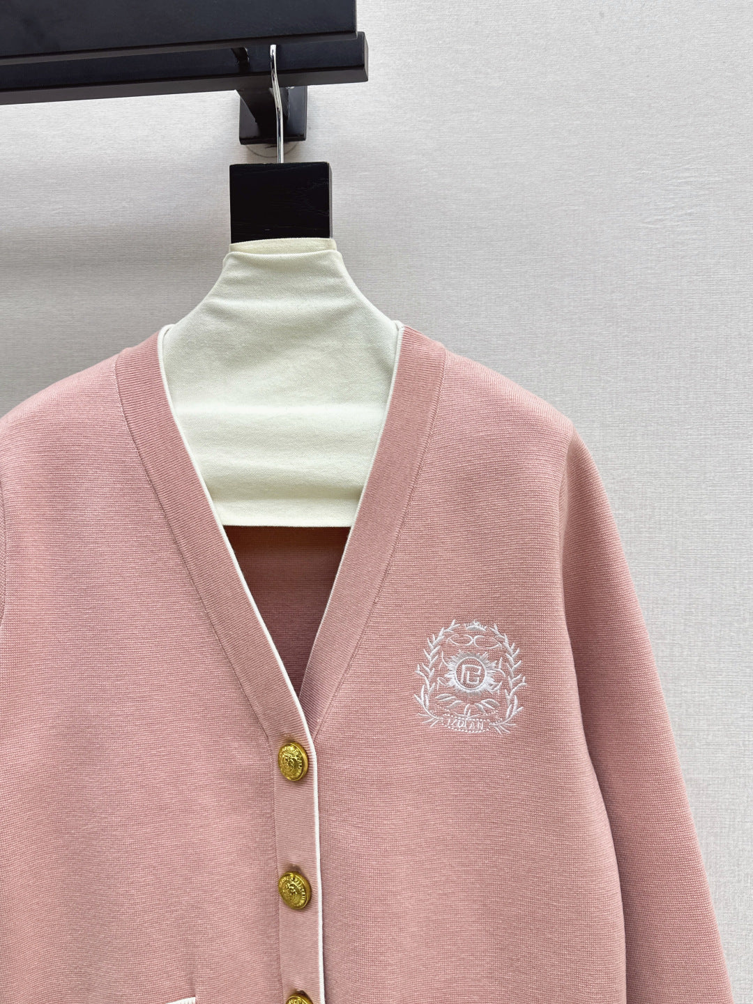 Bal 25fw knitted cardigan