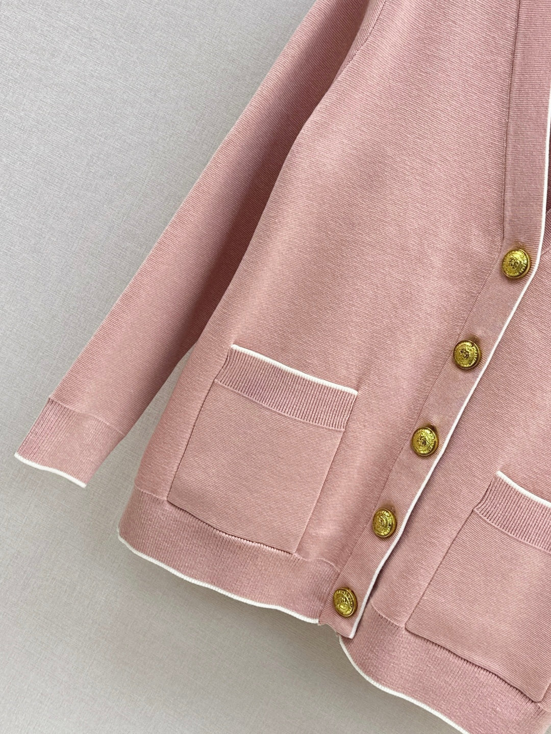 Bal 25fw knitted cardigan