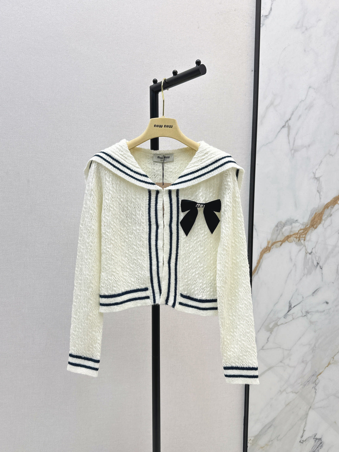Miu 25fw knitted cardigan
