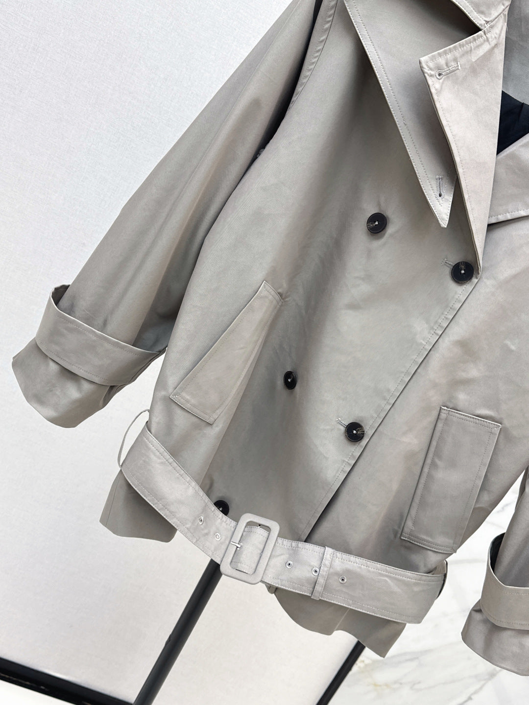 Bur 25fw trench coat