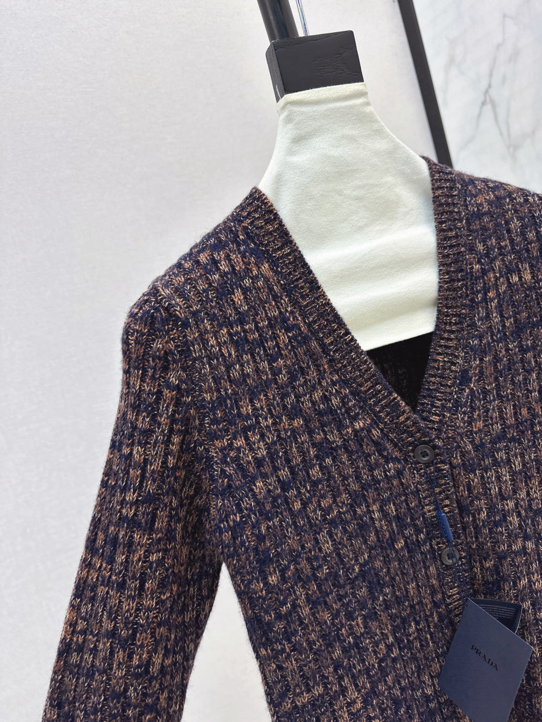 Pra 25fw knitted cardigan