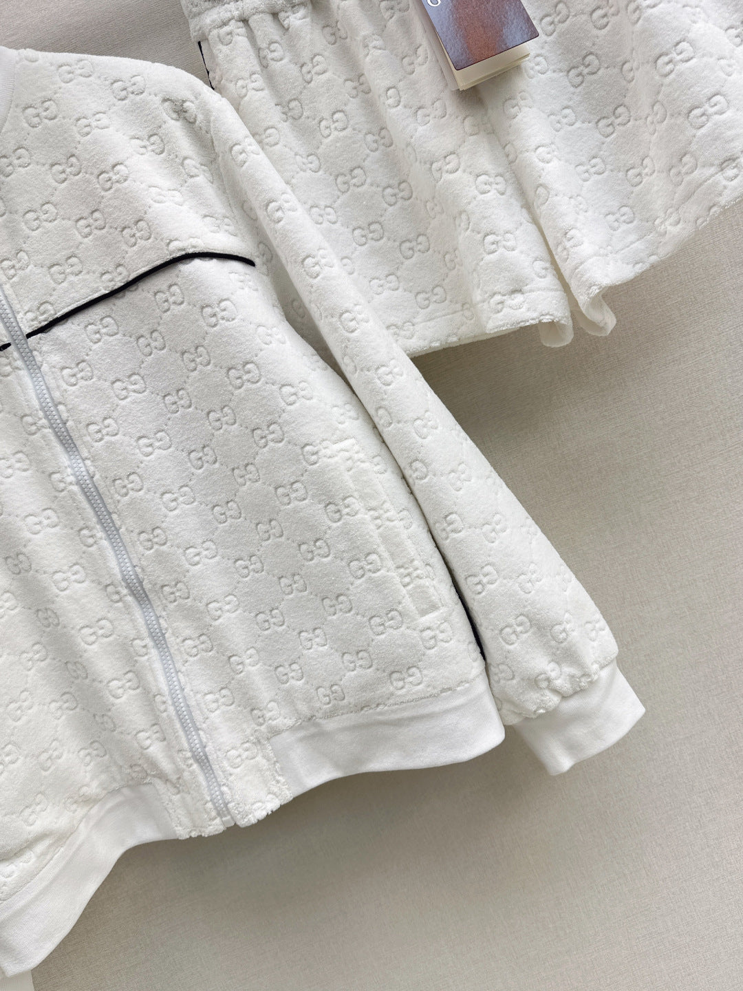 Guc 25fw jacquard suit