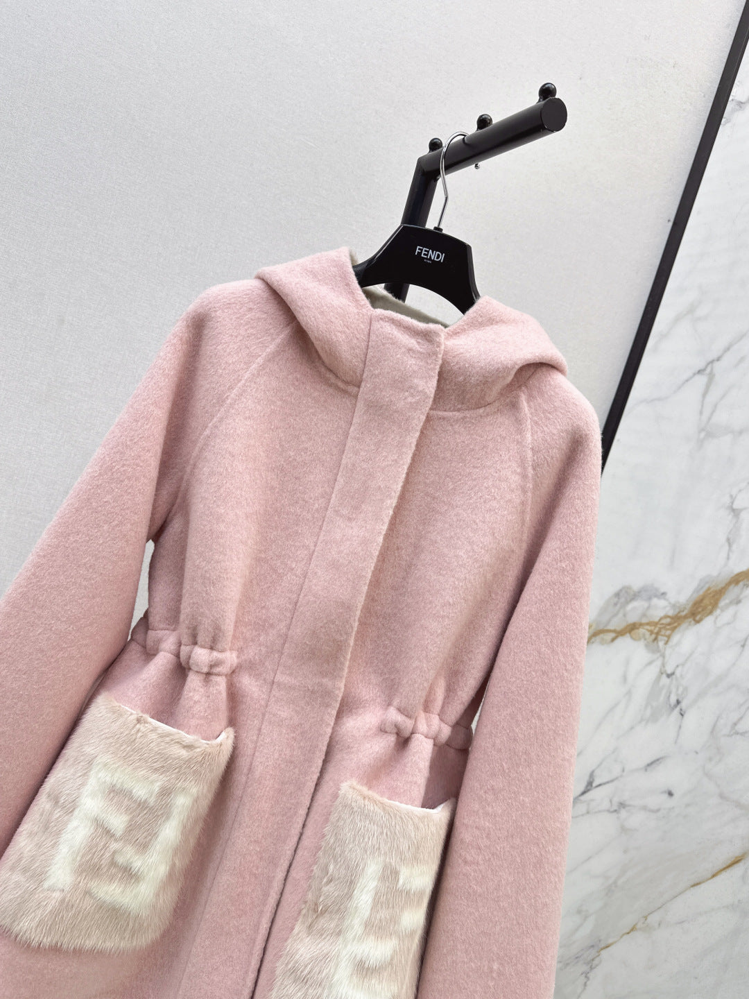 Fend 25fw hooded coat