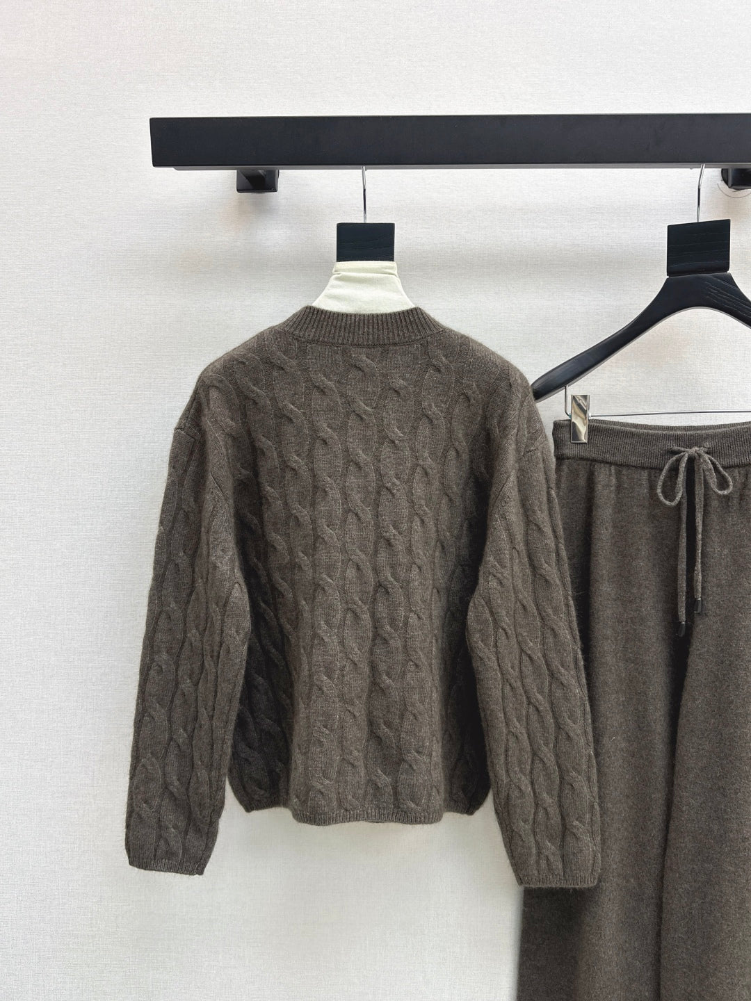 Loro 25fw knitted suit