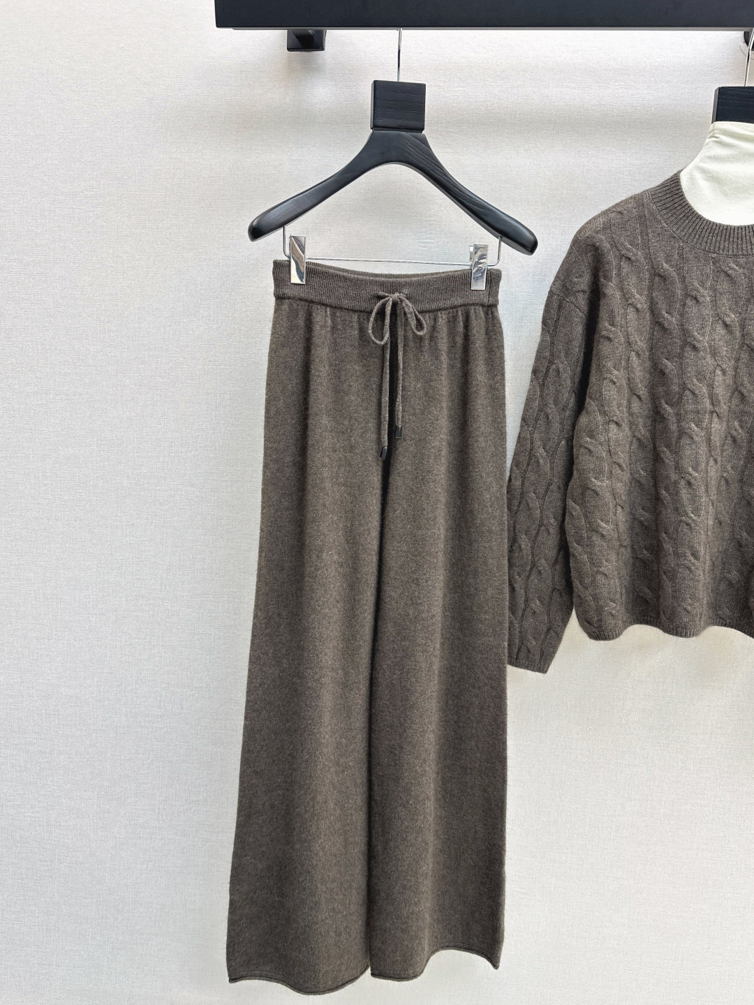 Loro 25fw knitted suit