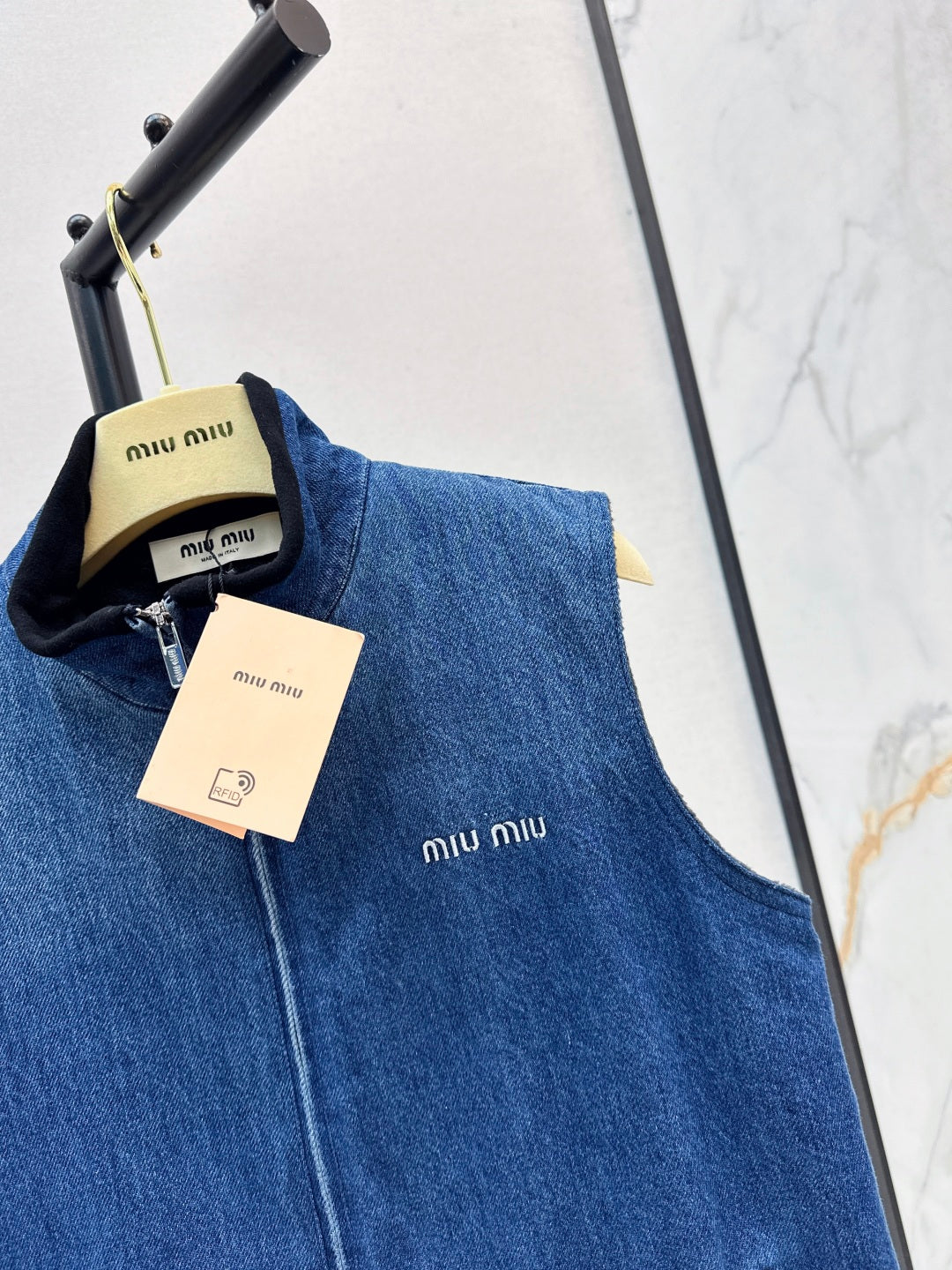 MiU 25fw denim vest