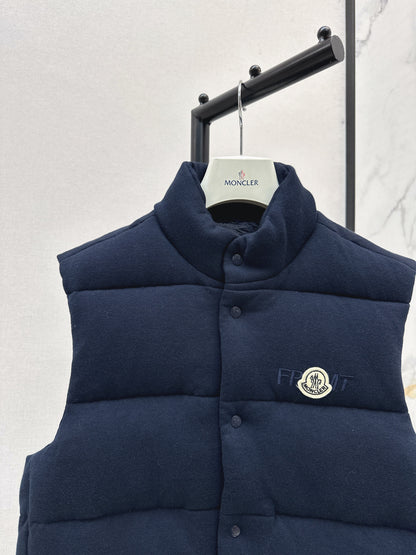 Monc  25fw vest jacket