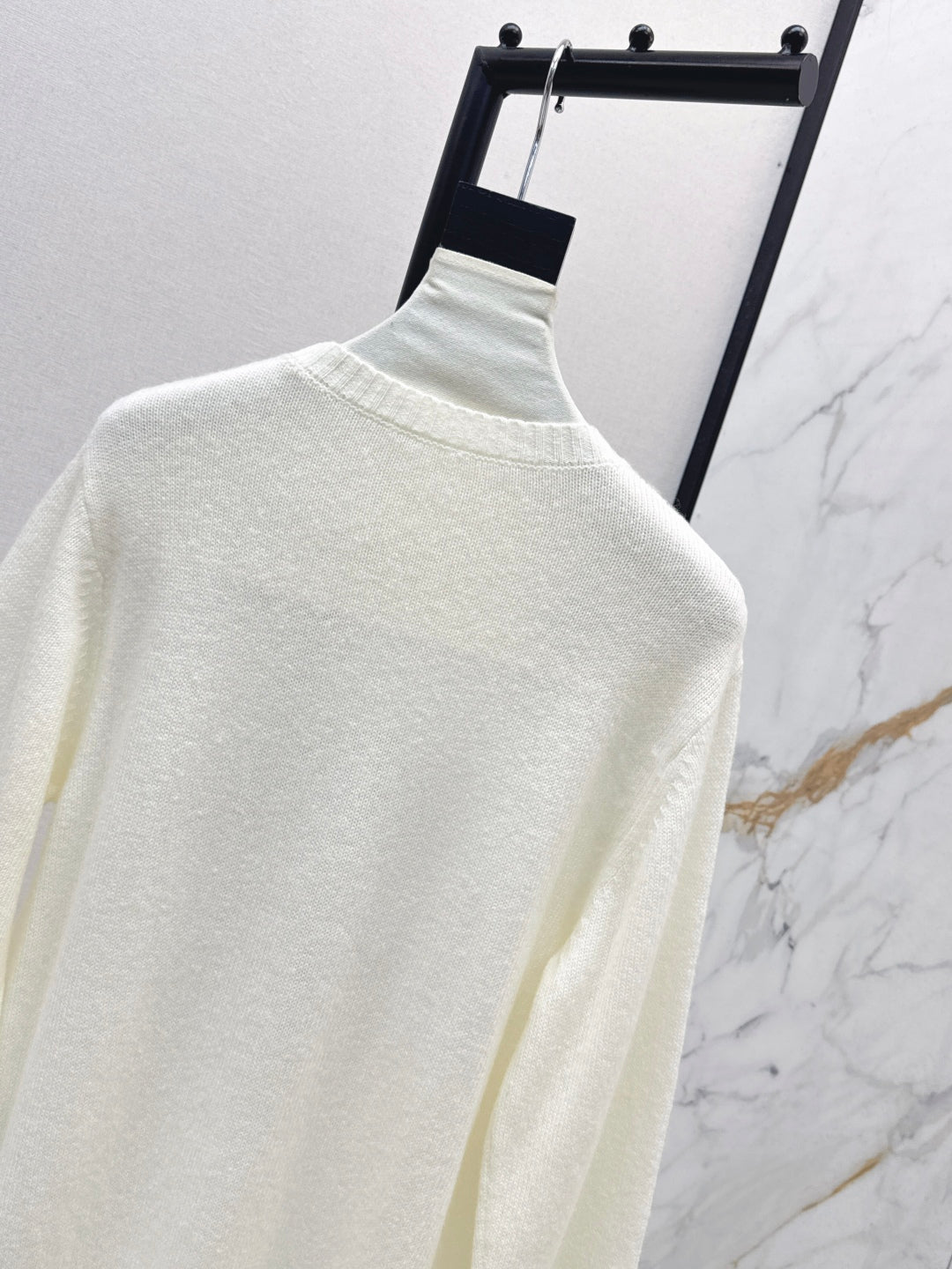 Ral 25fw embroidered sweater