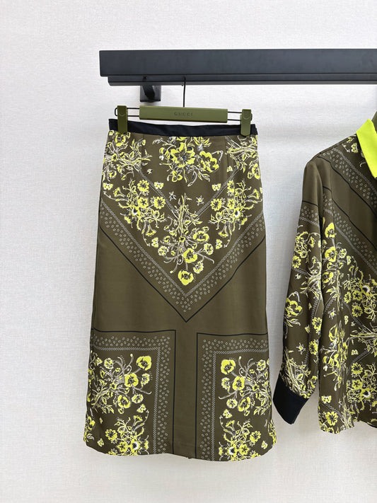 Guc 25fw floral skirt