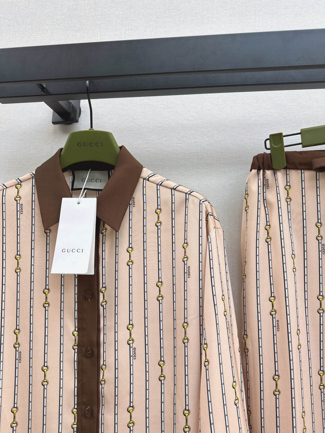 Guc 25fw print suit