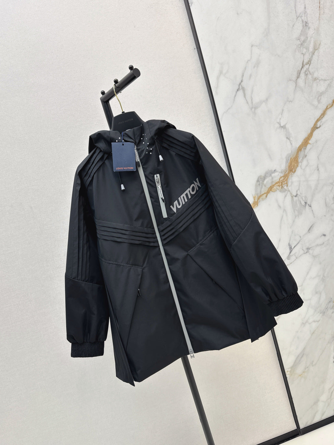 Lou 25fw jacket