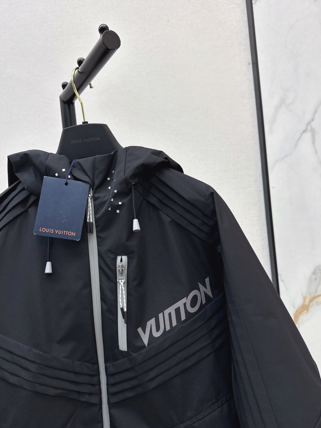 Lou 25fw jacket