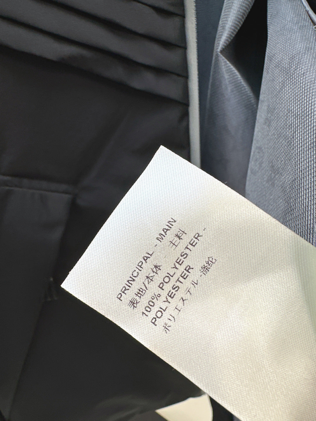 Lou 25fw jacket