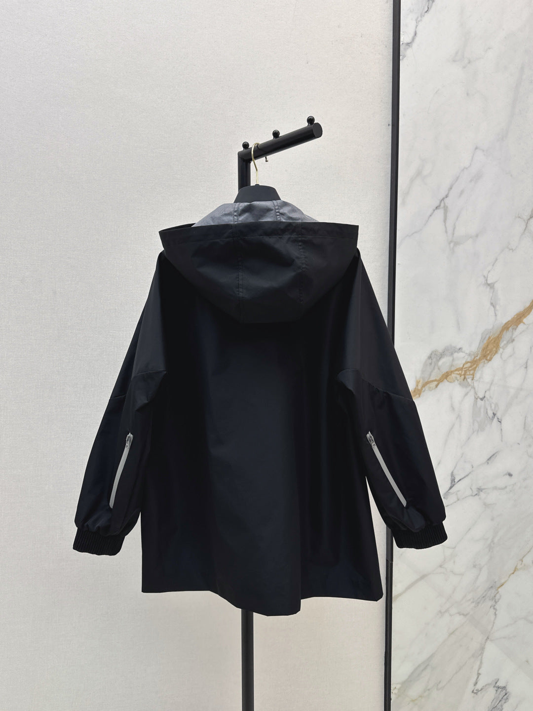 Lou 25fw jacket