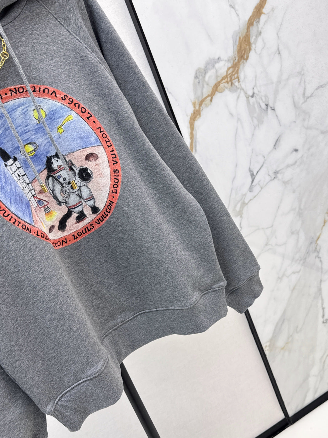 Lou 25fw inted hoodie