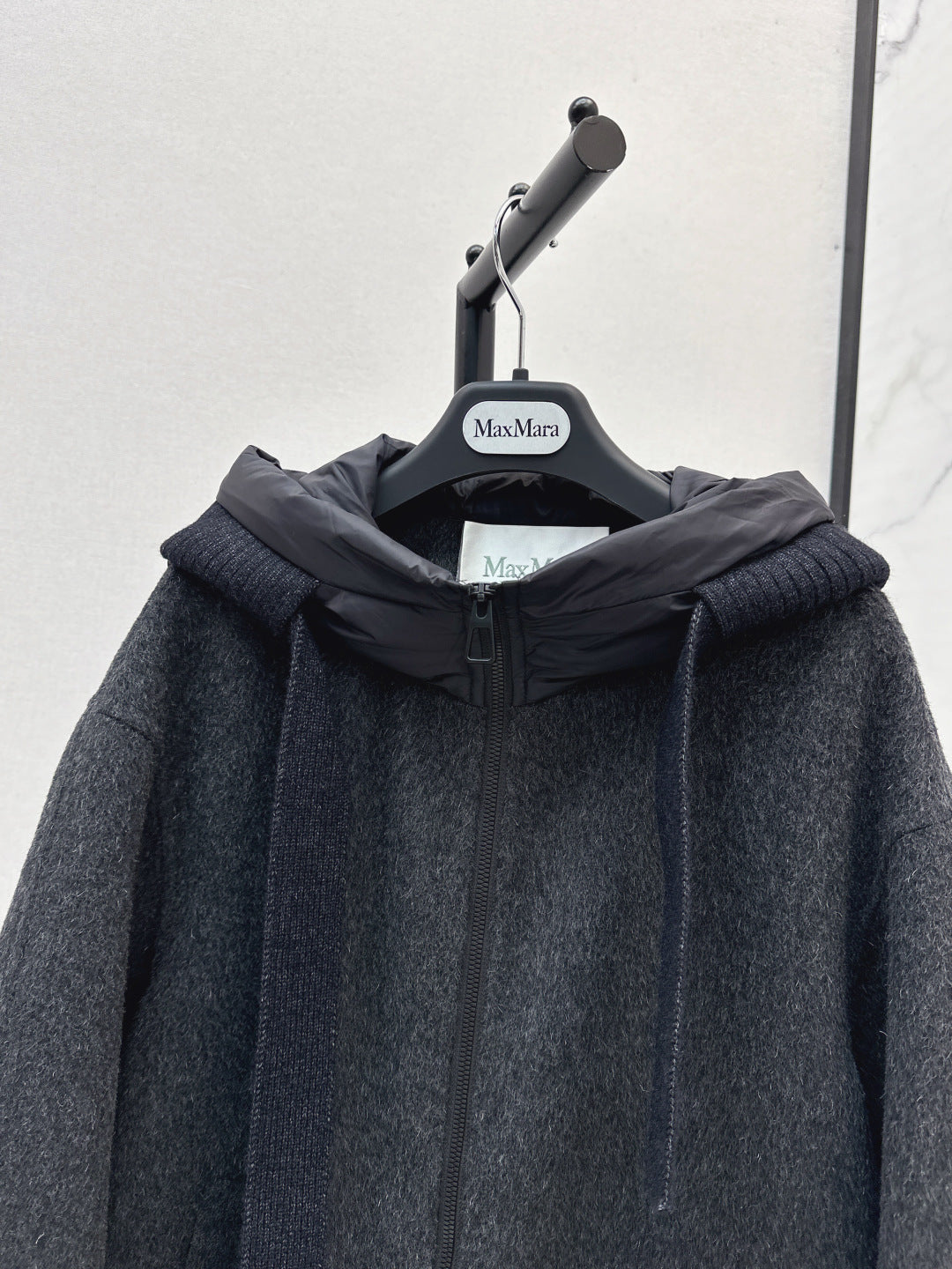 Max 25fw hooded jacket