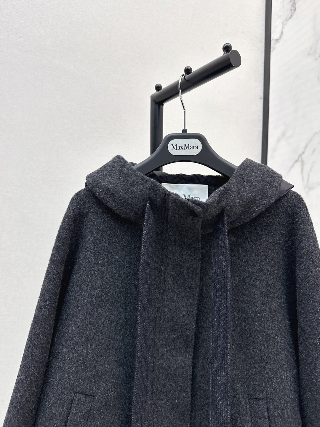 Max 25fw Hooded jacket