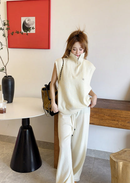 Her 25fw wool suit