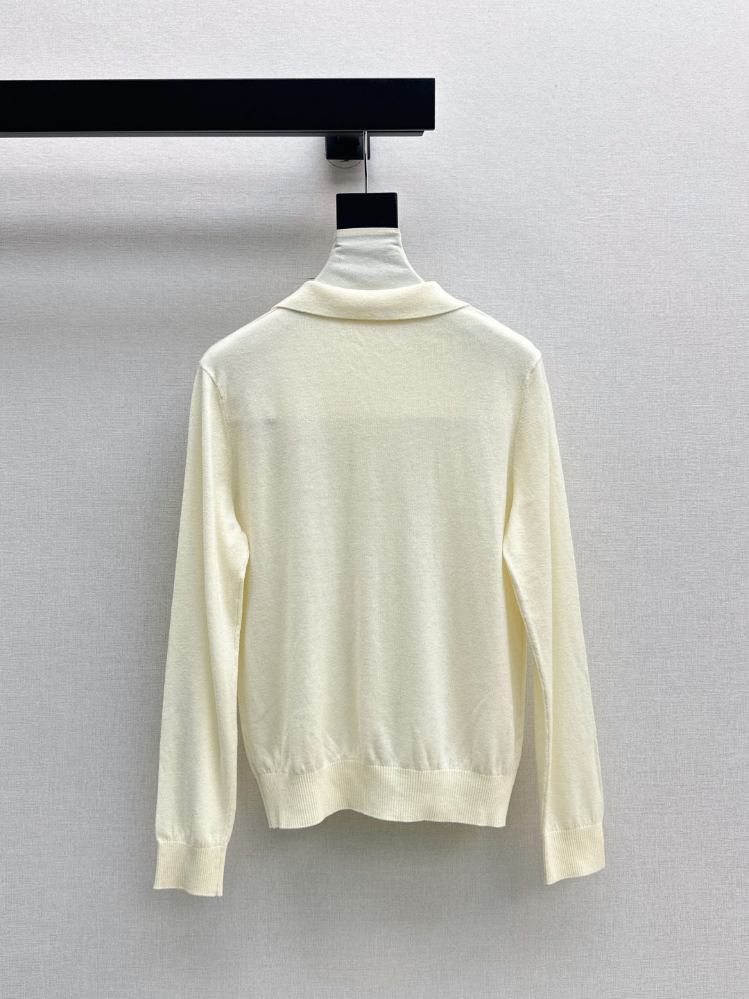 Loe 25fw wool sweater