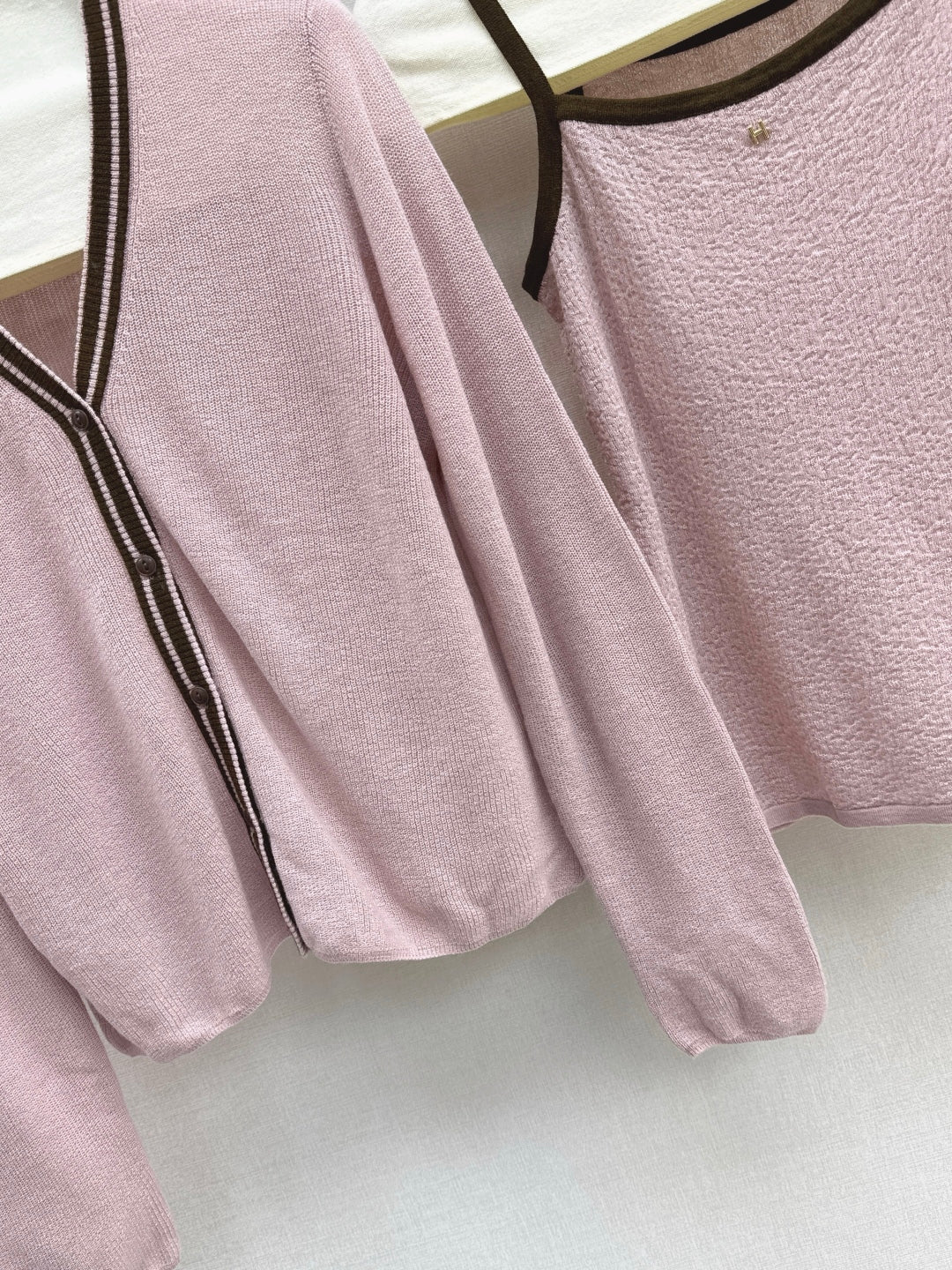 Herm 25fw Knitted vest cardigan