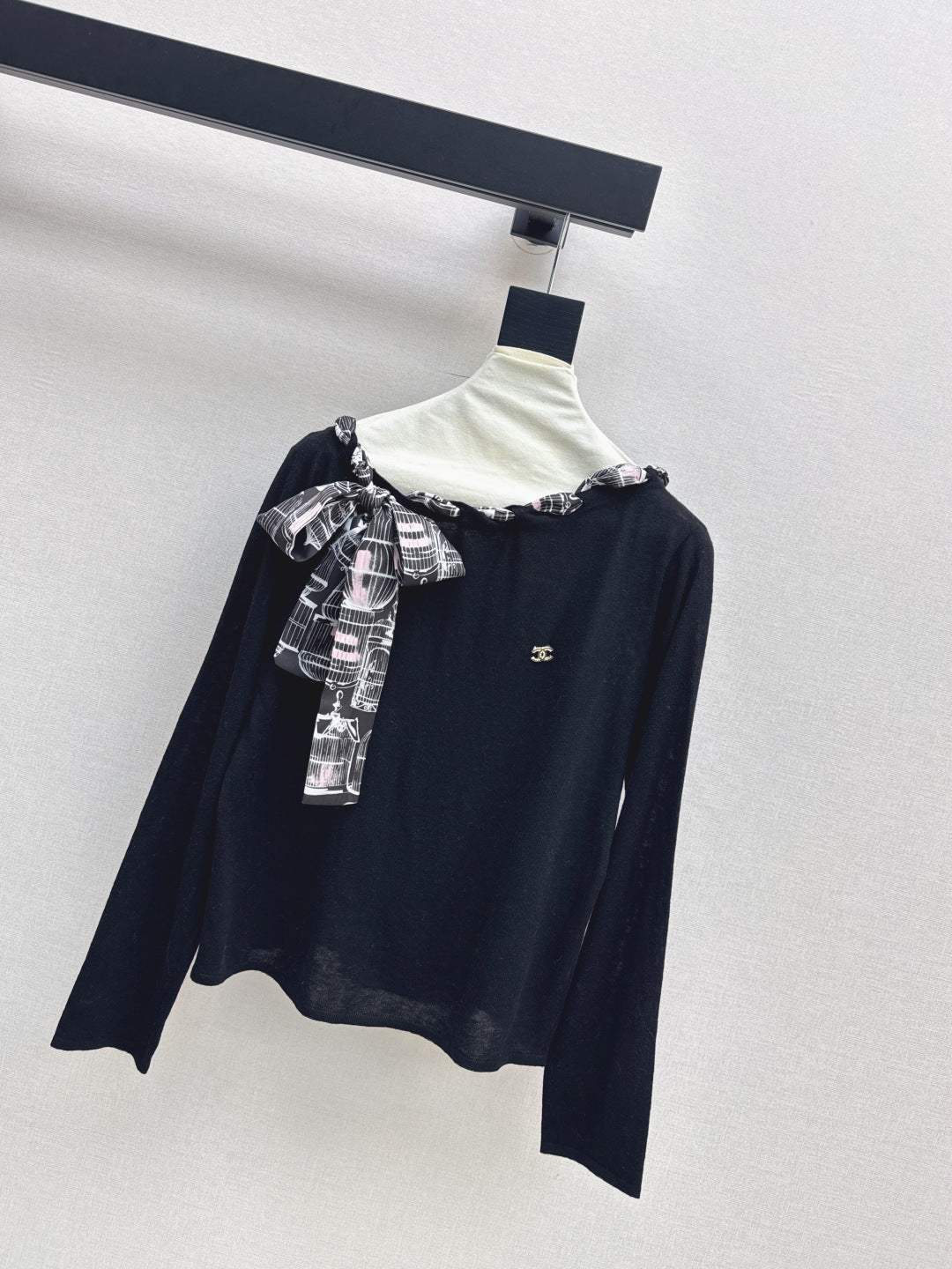 Chan 25fw knitted sweater