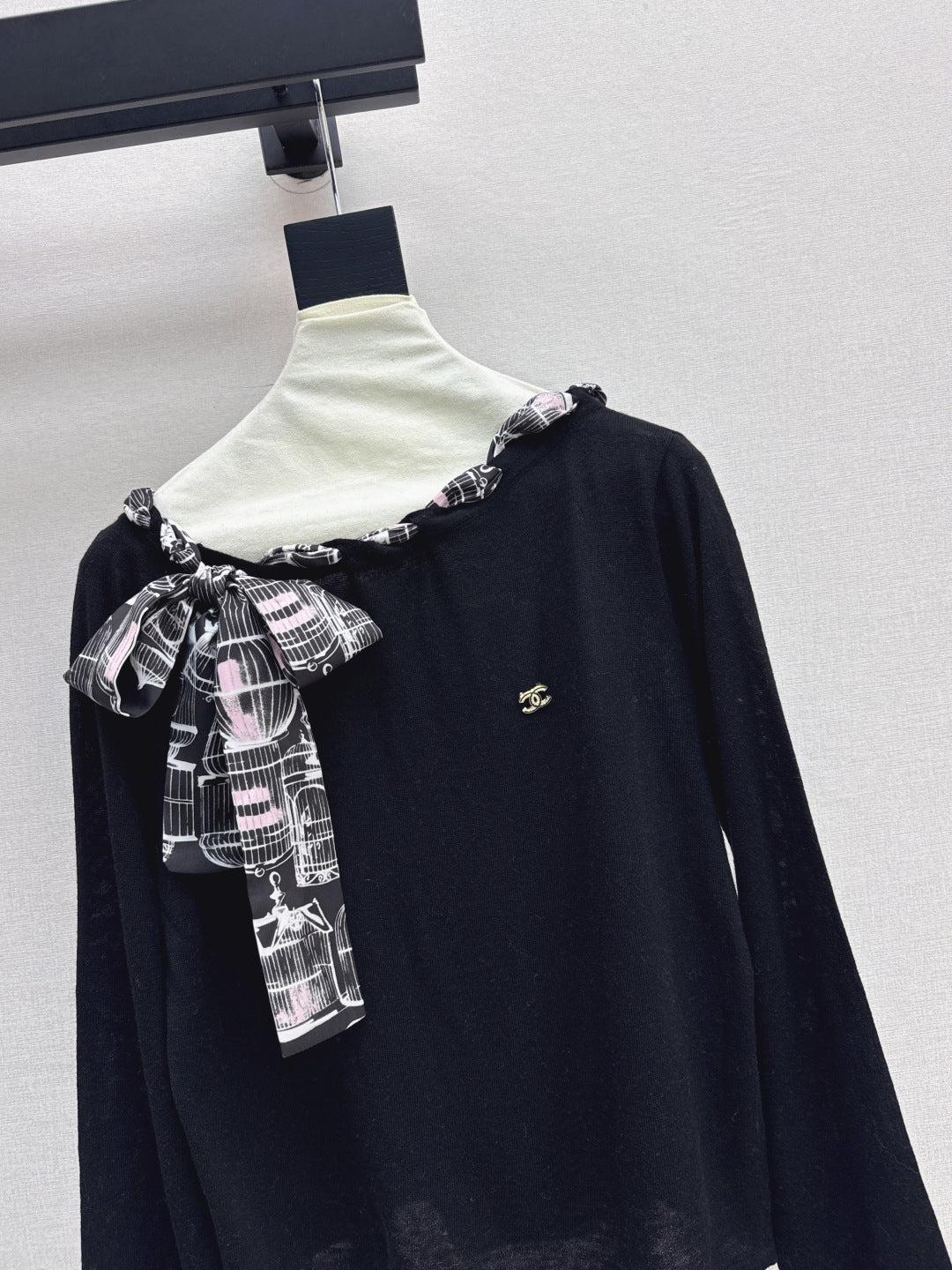 Chan 25fw knitted sweater