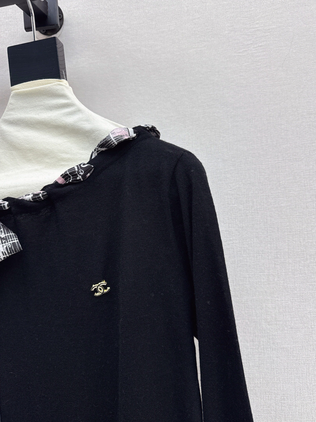 Chan 25fw knitted sweater