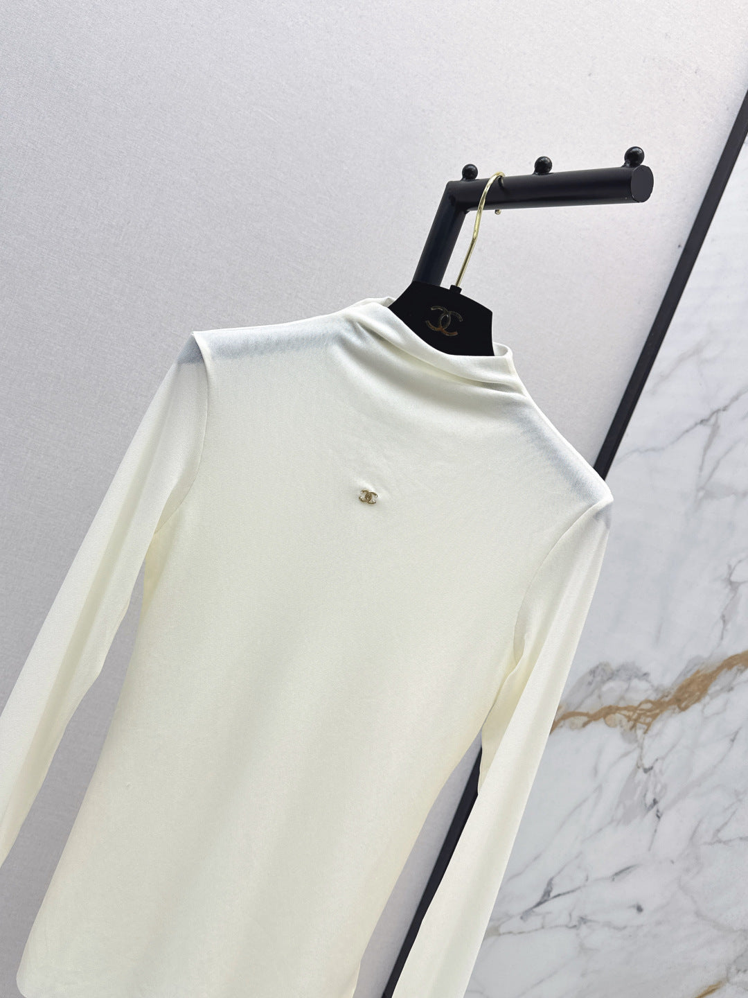 Celi 25fw Bottoming shirt