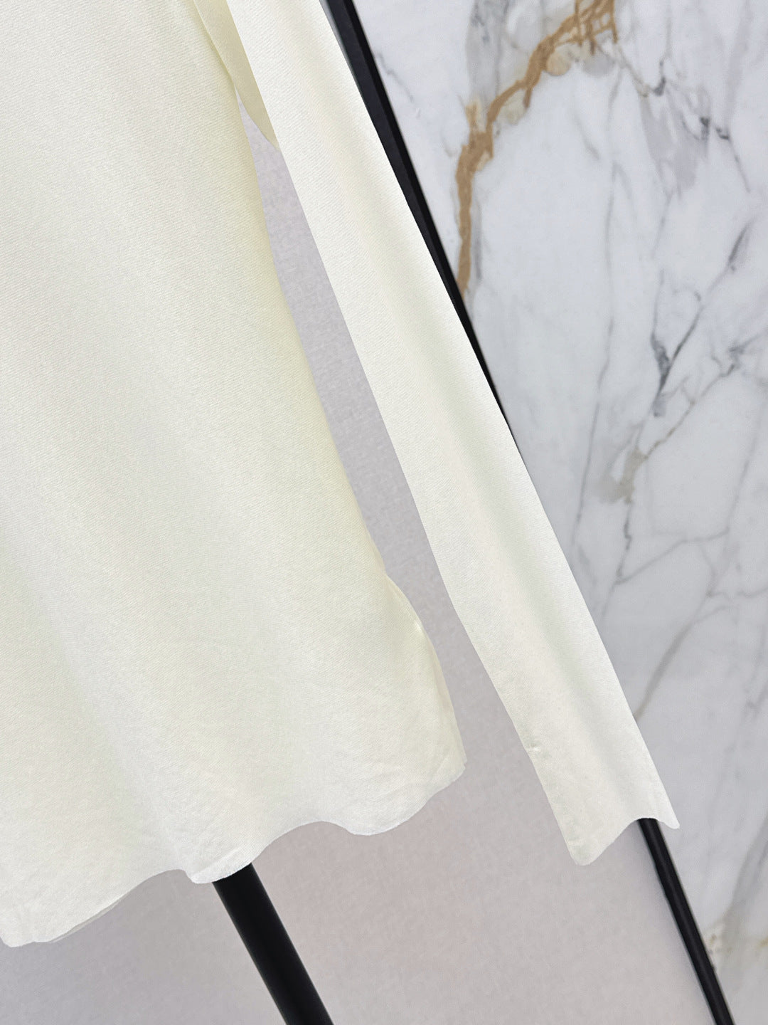Celi 25fw Bottoming shirt