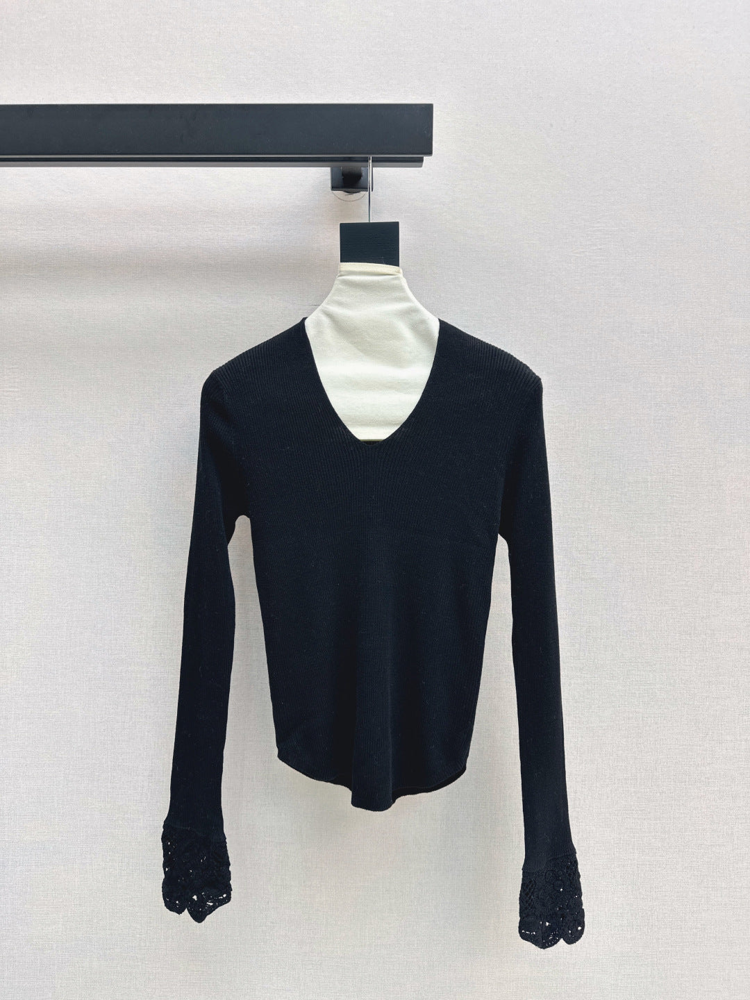 Miu 25fw wool sweater
