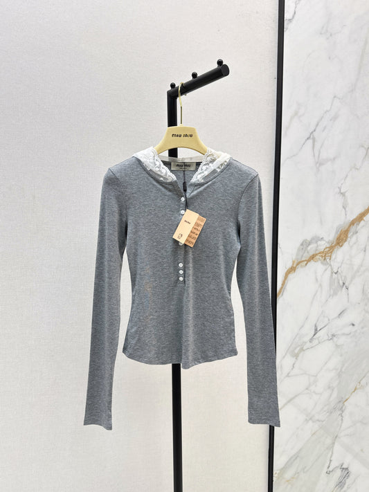 Miu 25fw knitted sweater