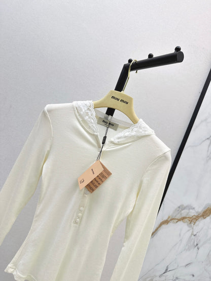 Miu 25fw knitted sweater