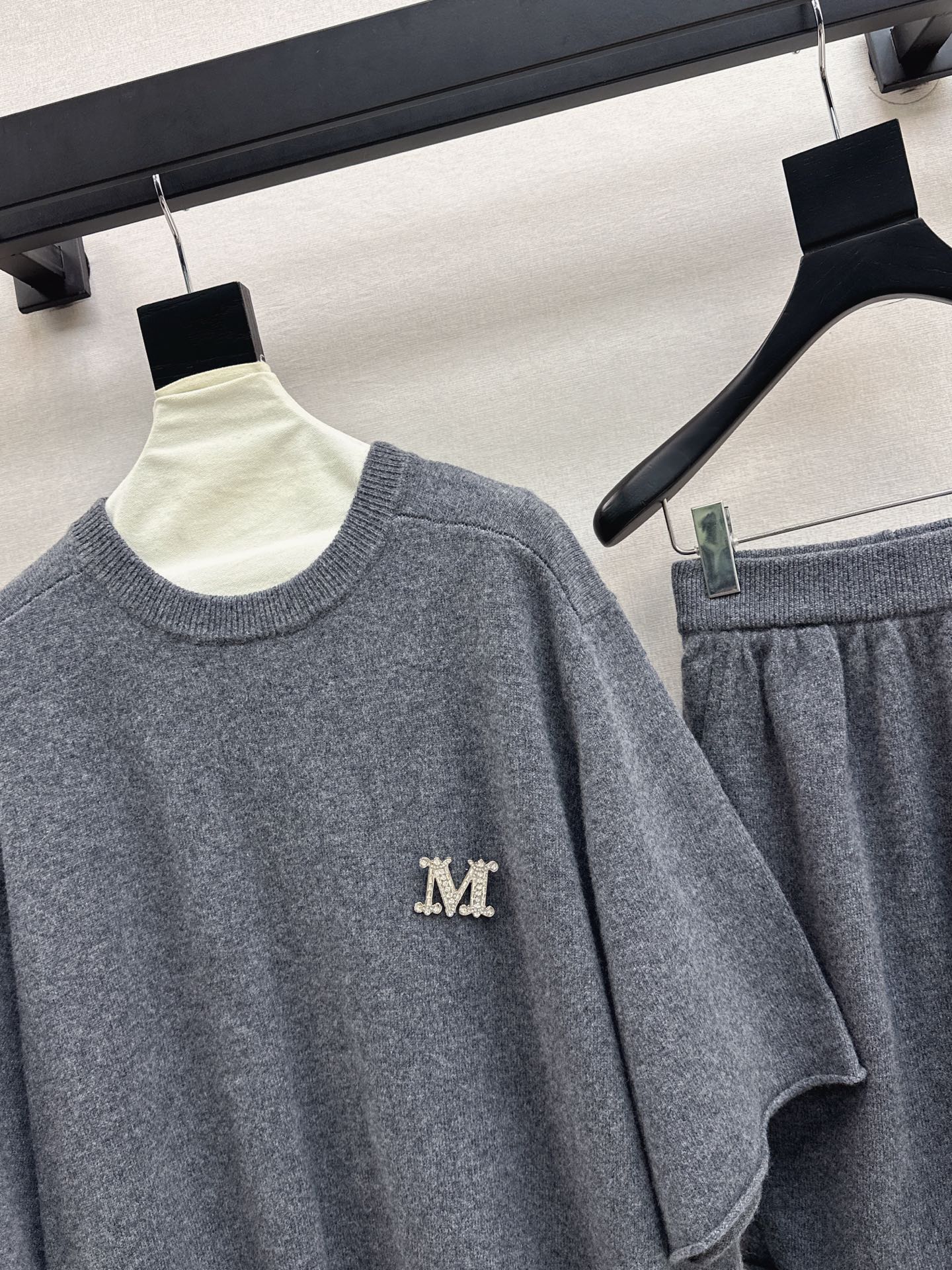 Max 25fw wool suit