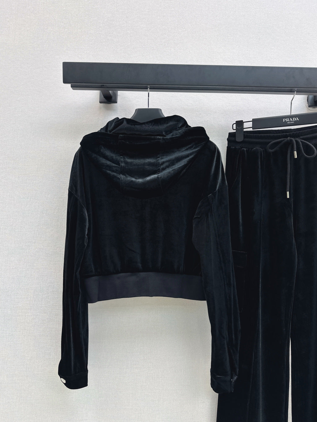 Pra 25fw Velvet suit